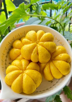 Hình của món Bánh bao bí ngô.