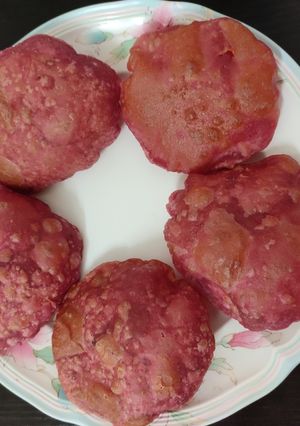 மிளகு கார பீட்ரூட் பூரி (spicy pepper beetroot poori) செய்முறை முக்கிய புகைப்படம்