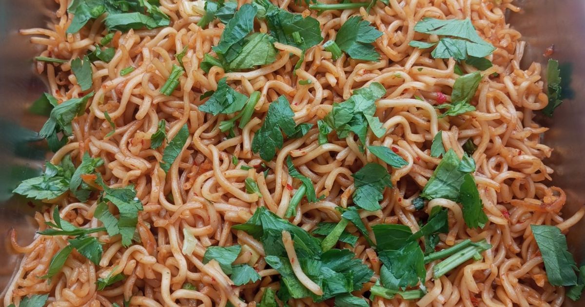 Mie Goreng Nasi Campur