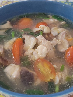 A picture of Clear Tom Yum Chicken Soup.