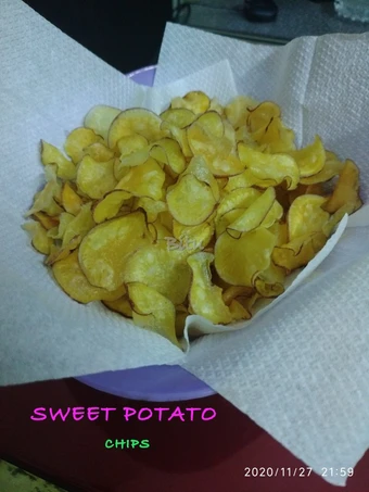 Easy Steps to Prepare Recipe Sweet Potato Chips that is Delicious, Appealing}