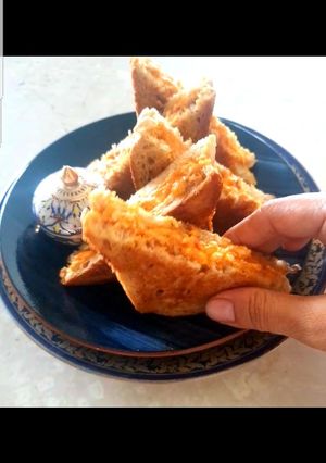A picture of Paneer Schezwan Sandwiches.