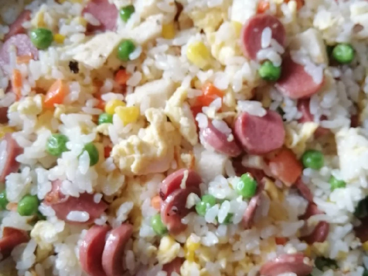 Easy Steps to Make Recipe Fried Rice Overload that is Can Pamper Your Tongue, So Delicious}