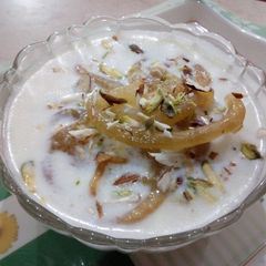 Doodh jalebi A picture of Doodh jalebi.