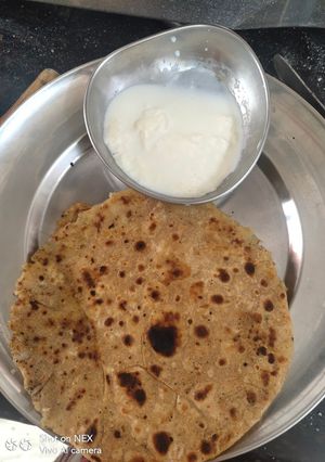 पनीर प्याज़ पराठा(paneer pyaz paratha recipe in hindi) रेसिपी मुख्य फोटो