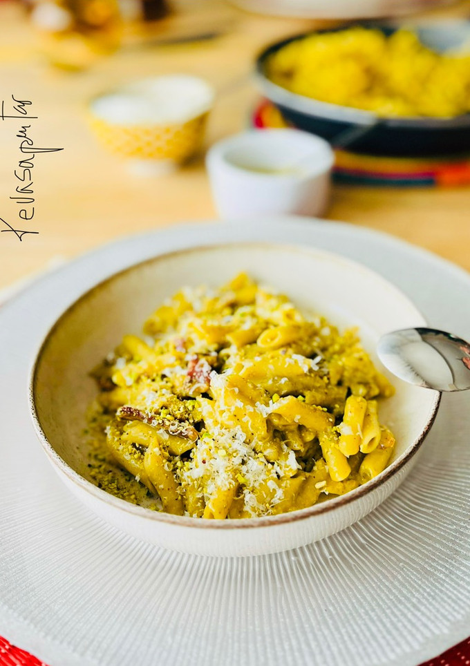 Una foto de Carbonara de pistachos 🧀 🧀