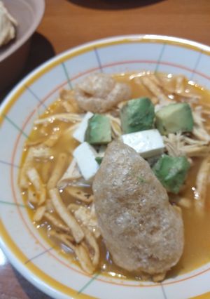 Una foto de Sopa de tortilla