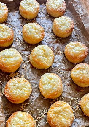 Túrós pogácsa recept fotója