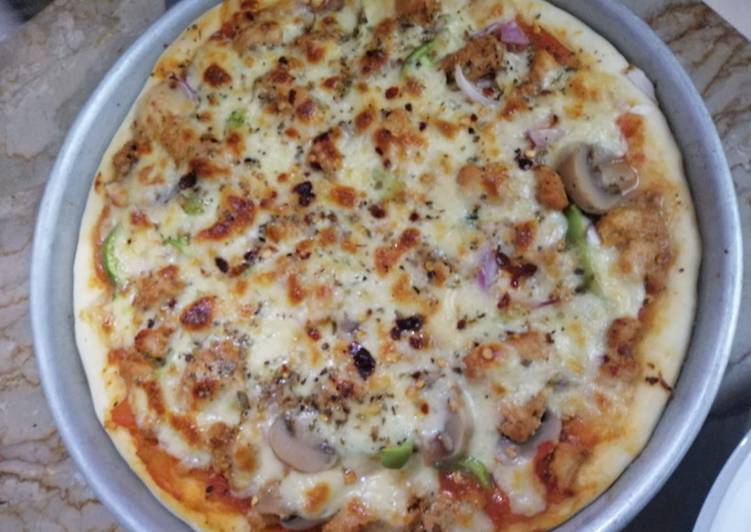 Recipe of Homemade Spicy pizza