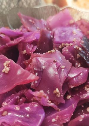 Une photo de Salade de chou rouge à la Japonaise