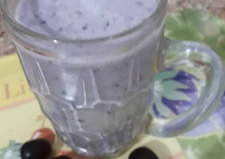 Black Grapes Masala Thandai