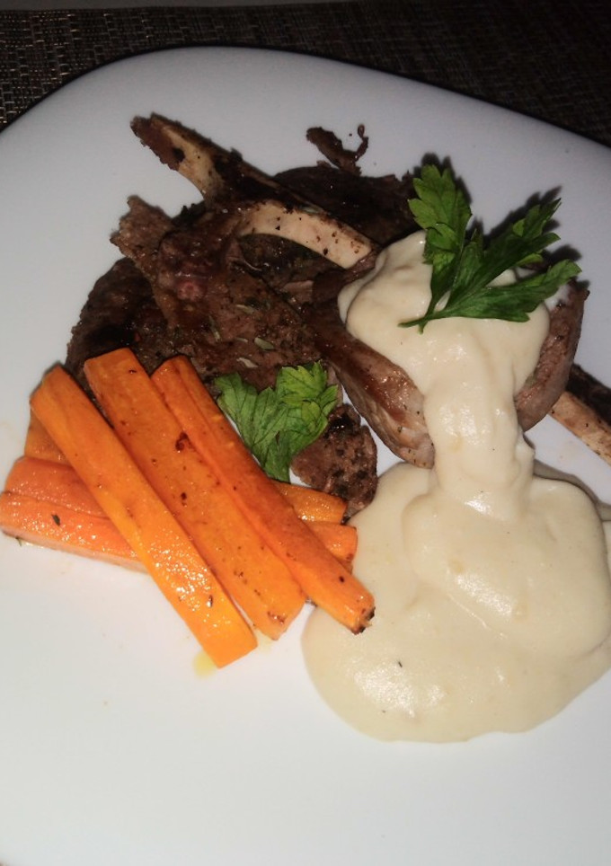 Una foto de Bistec de res con bechamel