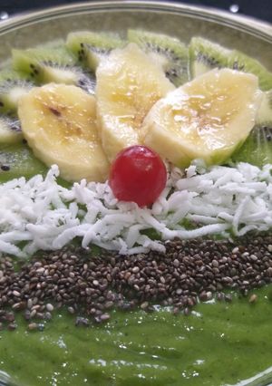 A picture of Healthy green smoothie.