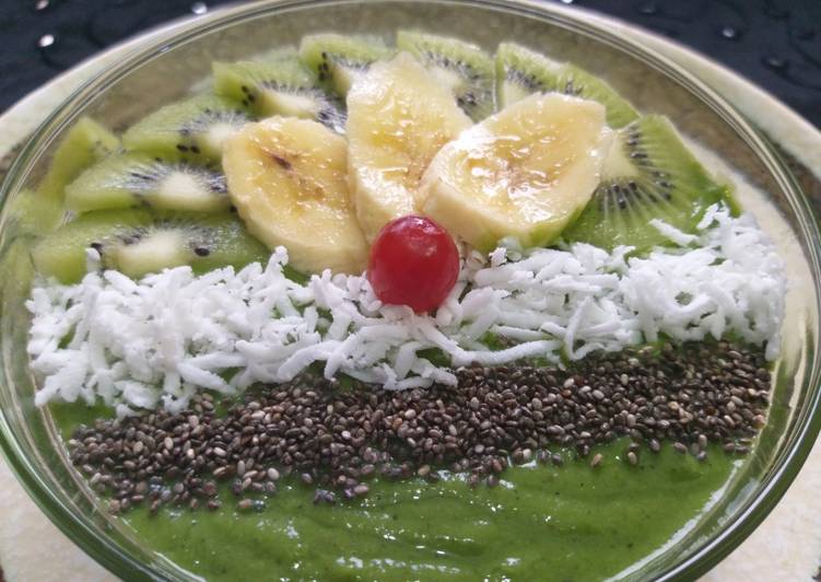 Recipe of Ultimate Healthy green smoothie