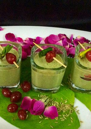 A picture of Paan shots.