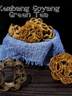 Foto resep Kembang Goyang Green Tea Wijen