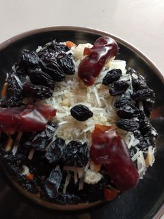 કાળા તલ નું કચરિયું (Black Til Kachariyu Recipe In Gujarati) રેસીપી મુખ્ય ફોટો