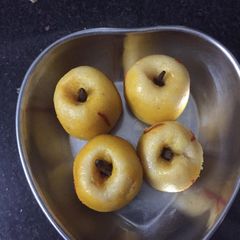 A picture of સ્વીટ માવા એપ્પલ(Sweet maava apple recipe in gujarati).