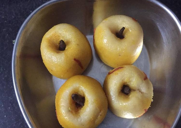 Recipe of Super Quick Homemade સ્વીટ માવા એપ્પલ(Sweet maava apple recipe in gujarati)