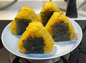 日式煎南瓜飯糰 的食譜成品照片