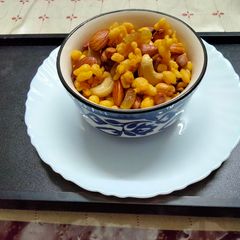 Shahi Boondi Mixture A picture of Shahi Boondi Mixture.