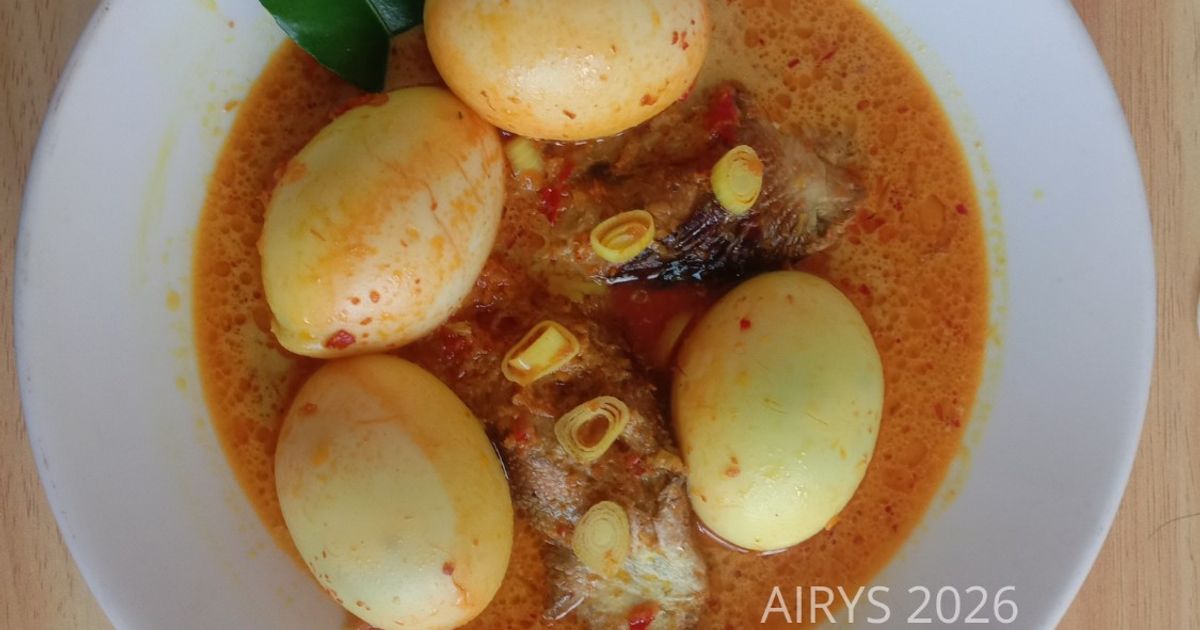 Lodeh Telur dan Ikan Asap