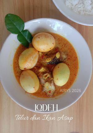 Foto resep Lodeh Telur dan Ikan Asap