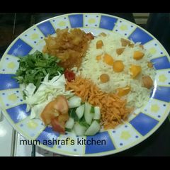 Carrot rice wit sauce A picture of Carrot rice wit sauce.
