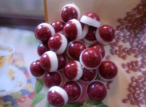 Una foto de Gomitas de Frambuesa y Leche de Coco