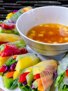 Foto resep Spring Roll with Thai Dressing 🌱