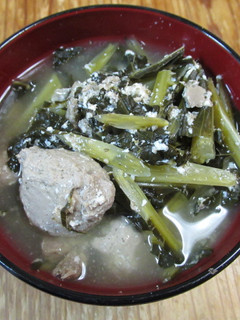 鰹魚丸芥欄菜湯 的食譜成品照片