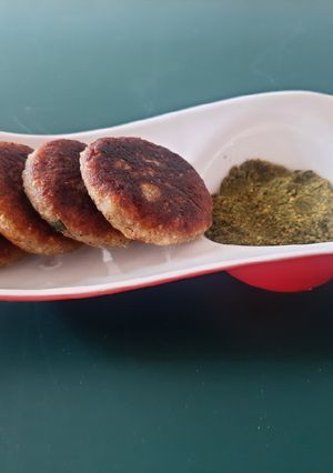 ફરાળી પેટીસ (Farali Pattice Recipe In Gujarati) રેસીપી મુખ્ય ફોટો