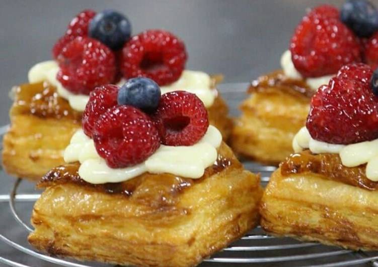 Crispy puff pastry filled with creme patisserie and fresh fruits