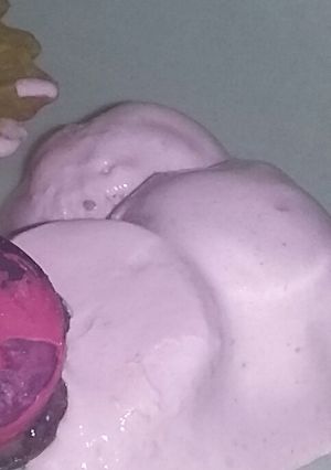 Una foto de Helado de fresa