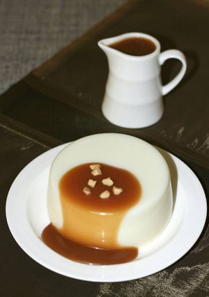 A picture of Panna Cotta With Butterscotch Sauce.