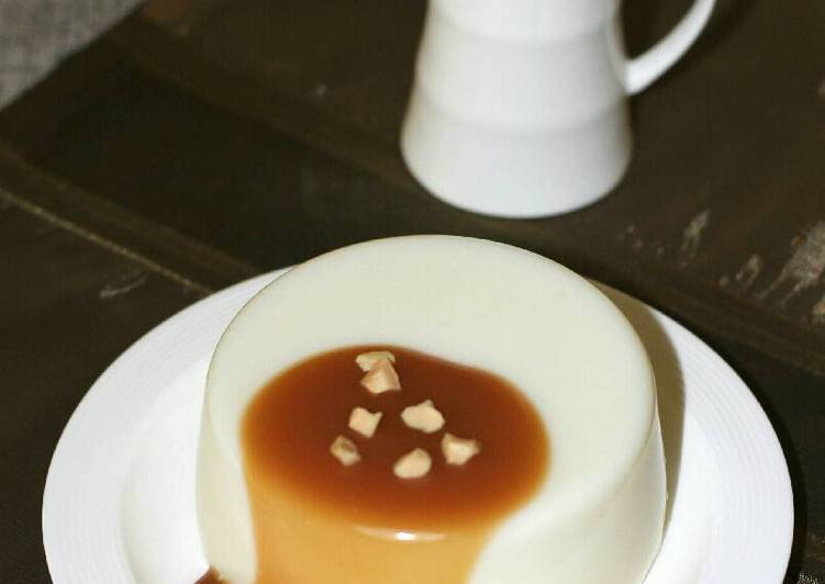 Step-by-Step Guide to Prepare Quick Panna Cotta With Butterscotch Sauce