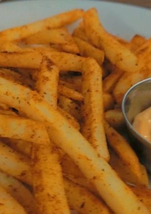 फ्रेंच फ्राइज (french fries recipe in Hindi) रेसिपी मुख्य फोटो