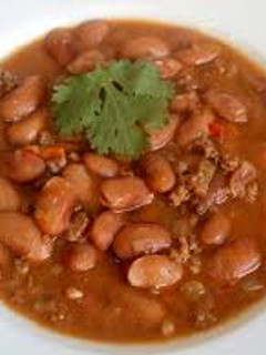 Una foto de Frijoles con carne molida