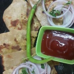 A picture of Minced chicken cheese paratha.