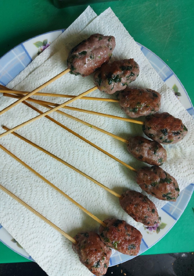 Una foto de Pichos de ternera con espinacas