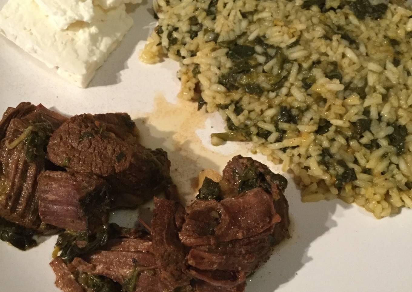Pork with spinach rice & greek feta