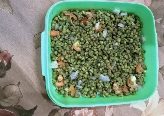 Moong sprouts Recipe by Megha tekwani - Cookpad