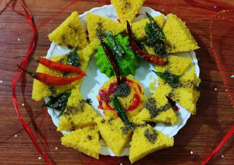 Easy Way to Cook Yummy Chatpate dhokale