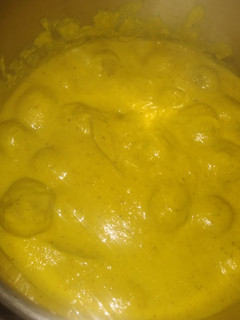 Una foto de Albóndigas en salsa estilo Porrilla de acelgas