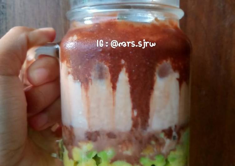  Resep  60 Es  Alpukat  Kocok  Milo  oleh  Momce Kitchen s 