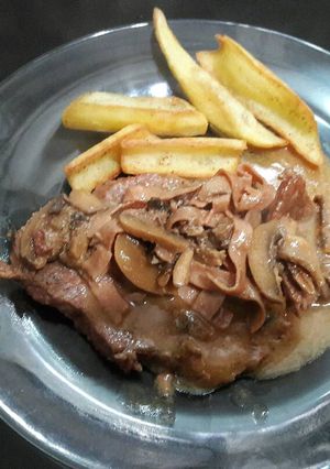 Una foto de Churrasquitos con jamón y champiñón