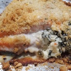 A picture of Stuff crust salmon.
