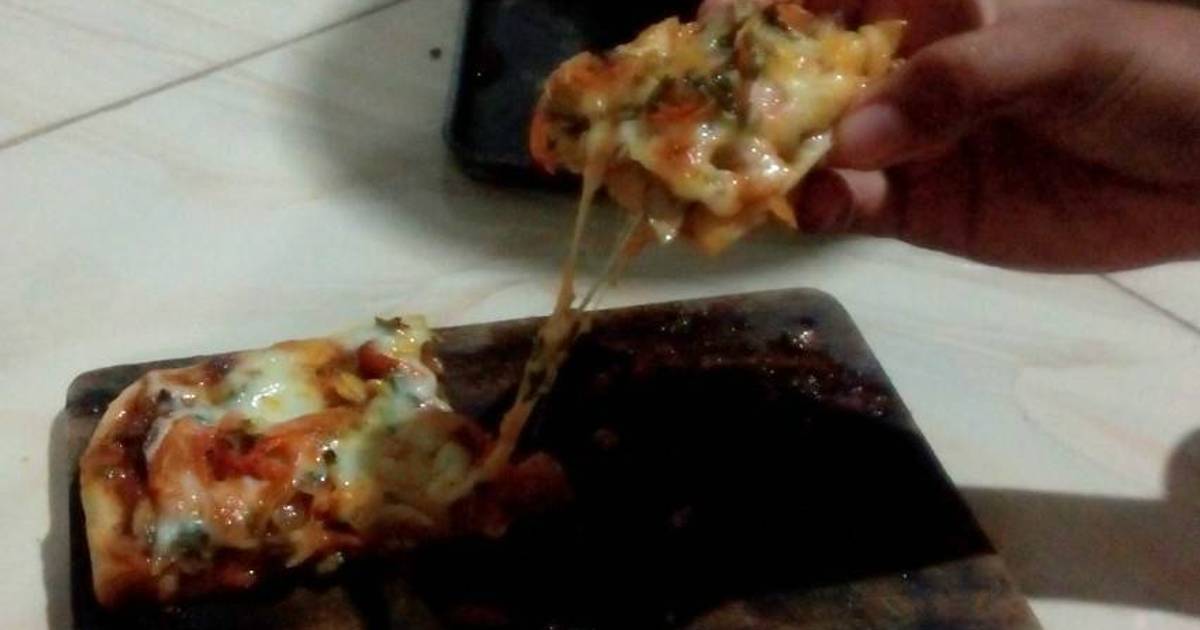 662 resep pizza jamur kancing  enak dan sederhana Cookpad