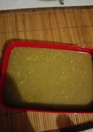 A picture of Peas soup.