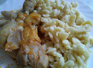 Hagyományos csirkepörkölt recept fotója